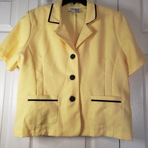 Vintage Yellow short sleeve button up with pockets